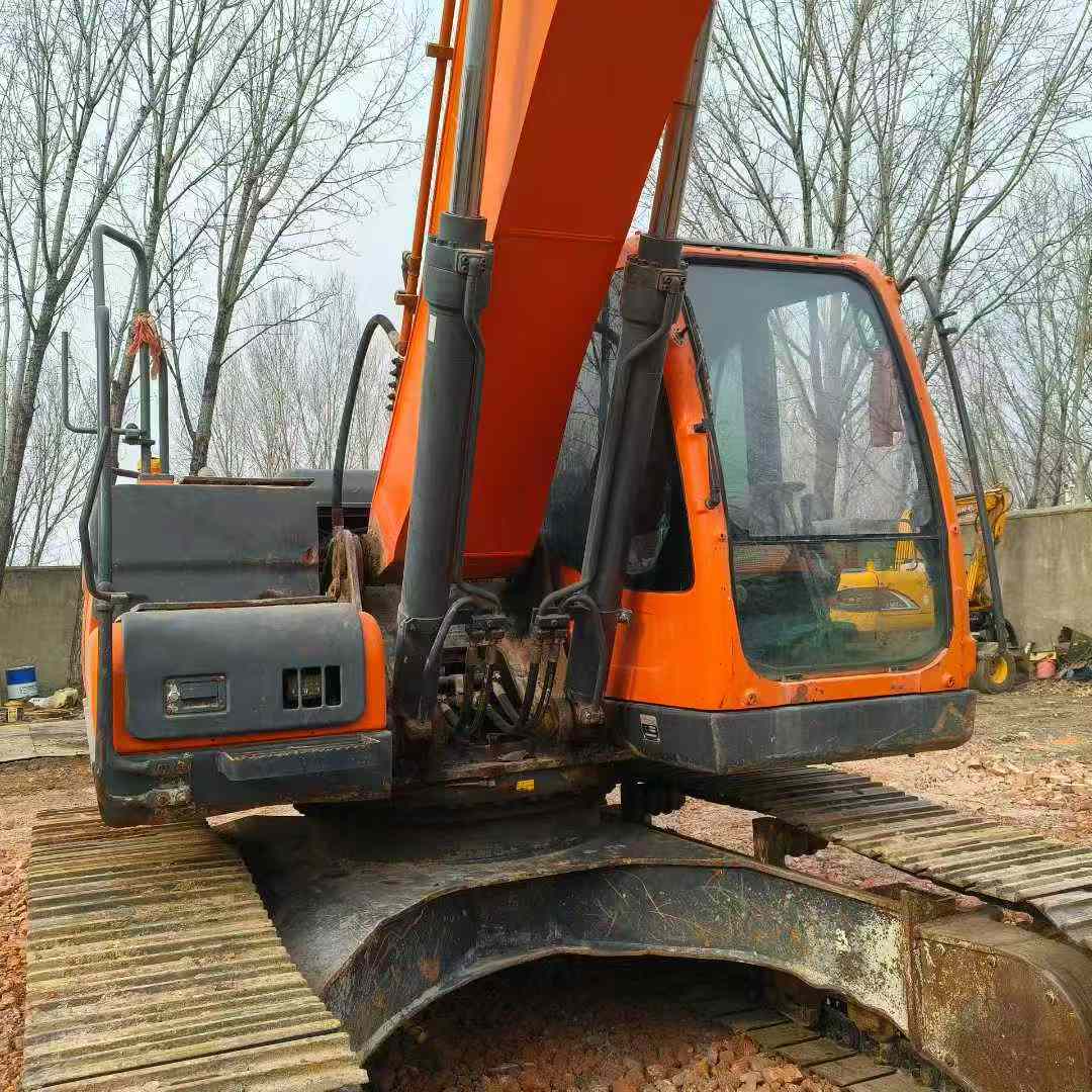 Used Doosan S225 Excavator 2017 Model / 7