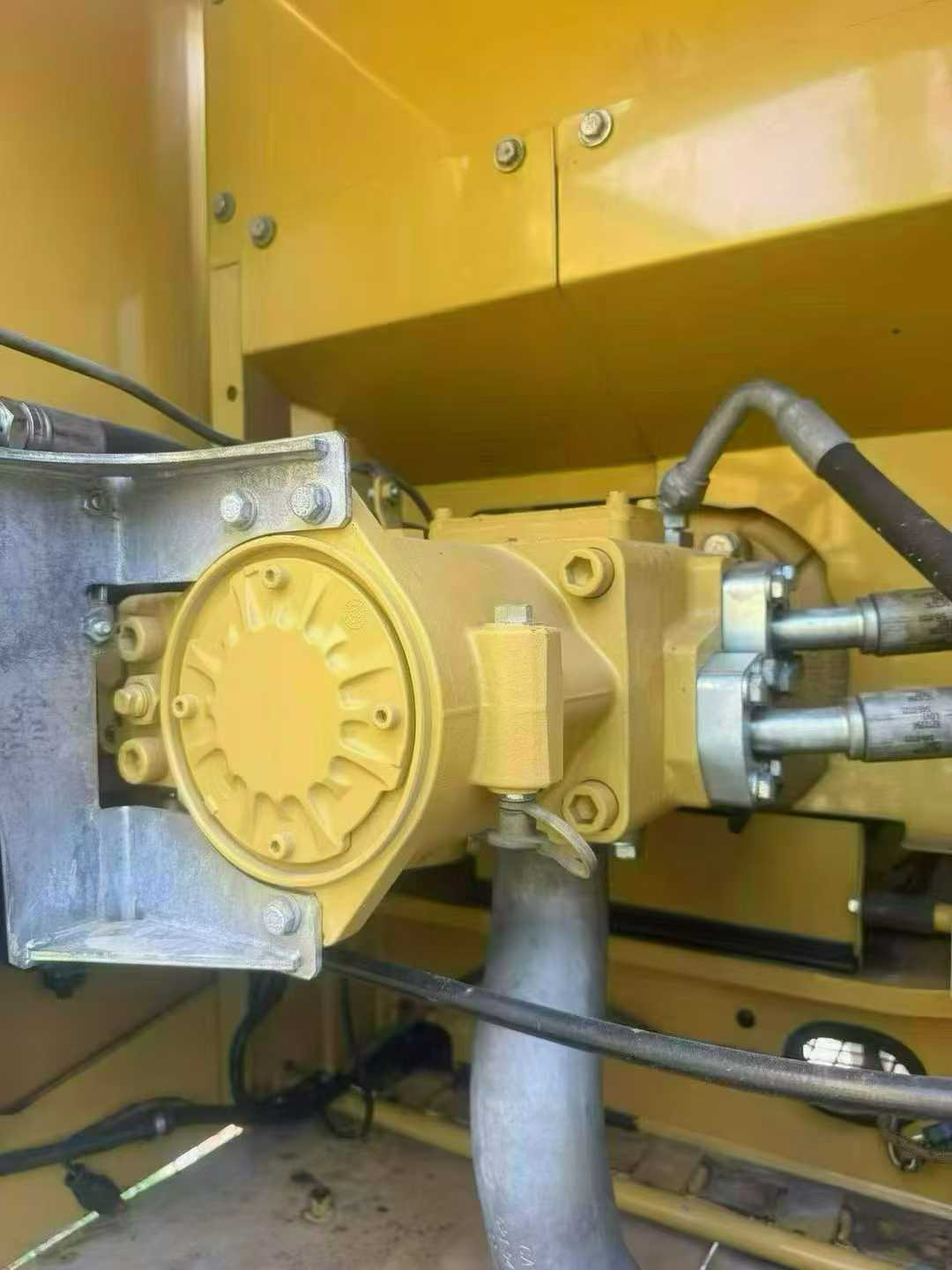 Used Caterpillar 326DL Excavator 2020 Model / 9