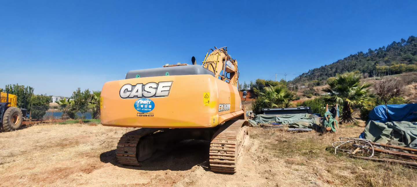 Used Case CX360 Excavator 2016 Model / 3