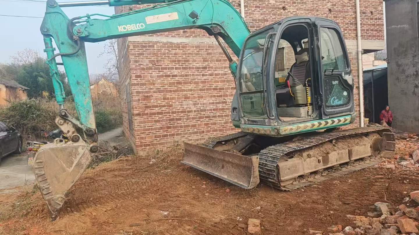 Used Kobelco SK70 Excavator 2016 Model / 2