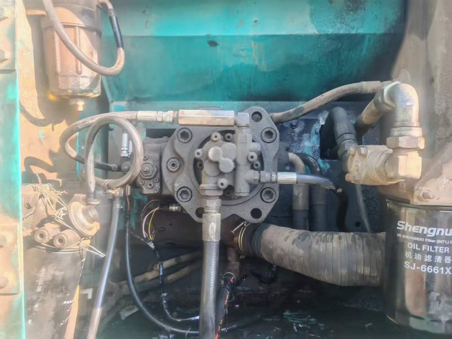 Used Kobelco SK210 Excavator 2009 Model / 4