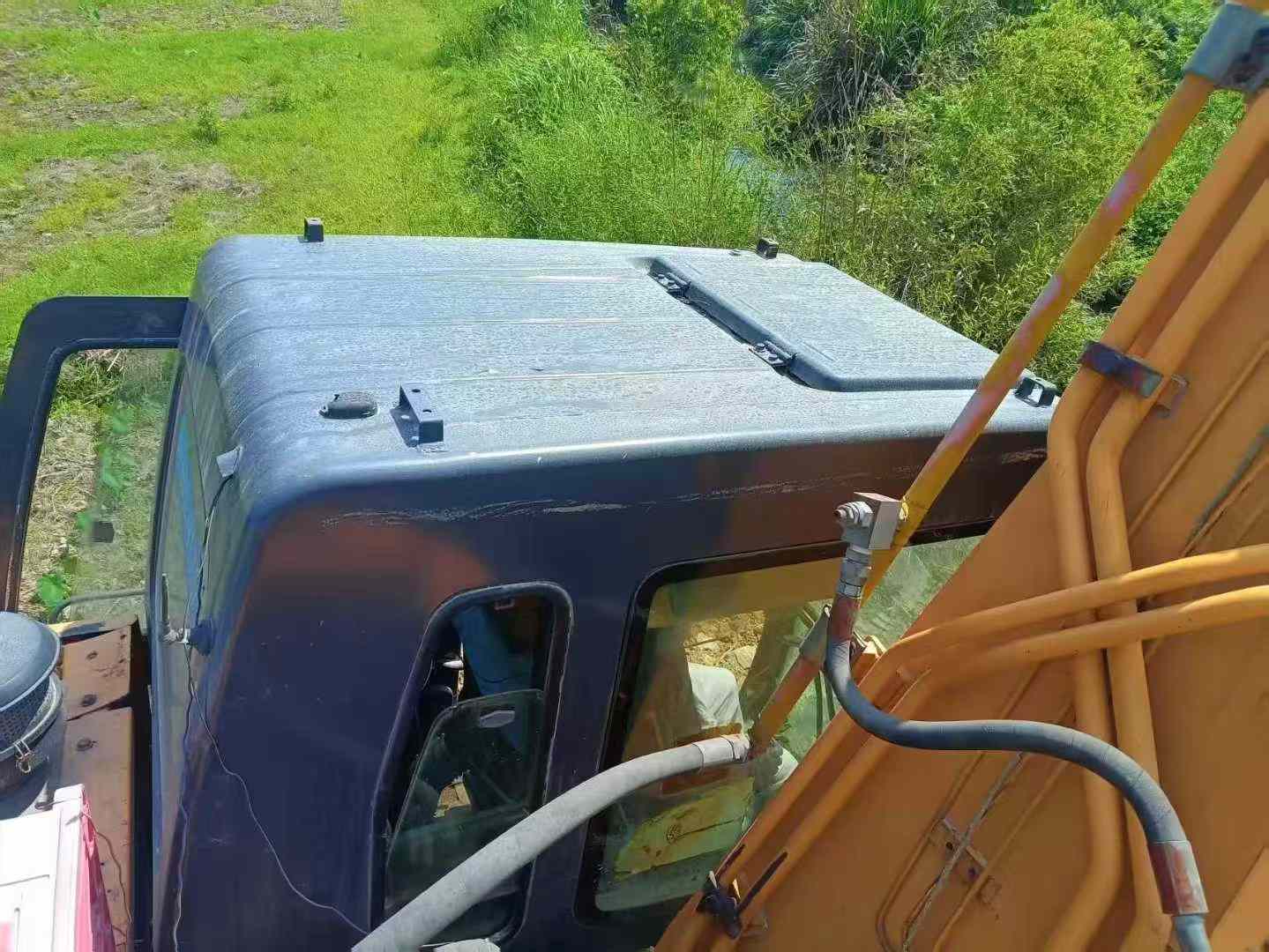 Used Hyundai R215-7 Excavator 2014 Model / 9