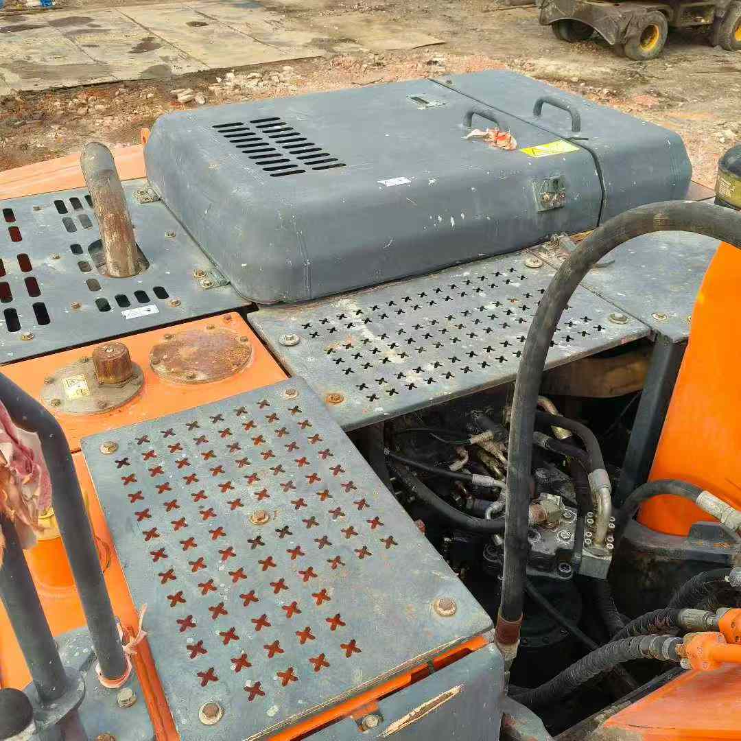 Used Doosan S225 Excavator 2017 Model / 9