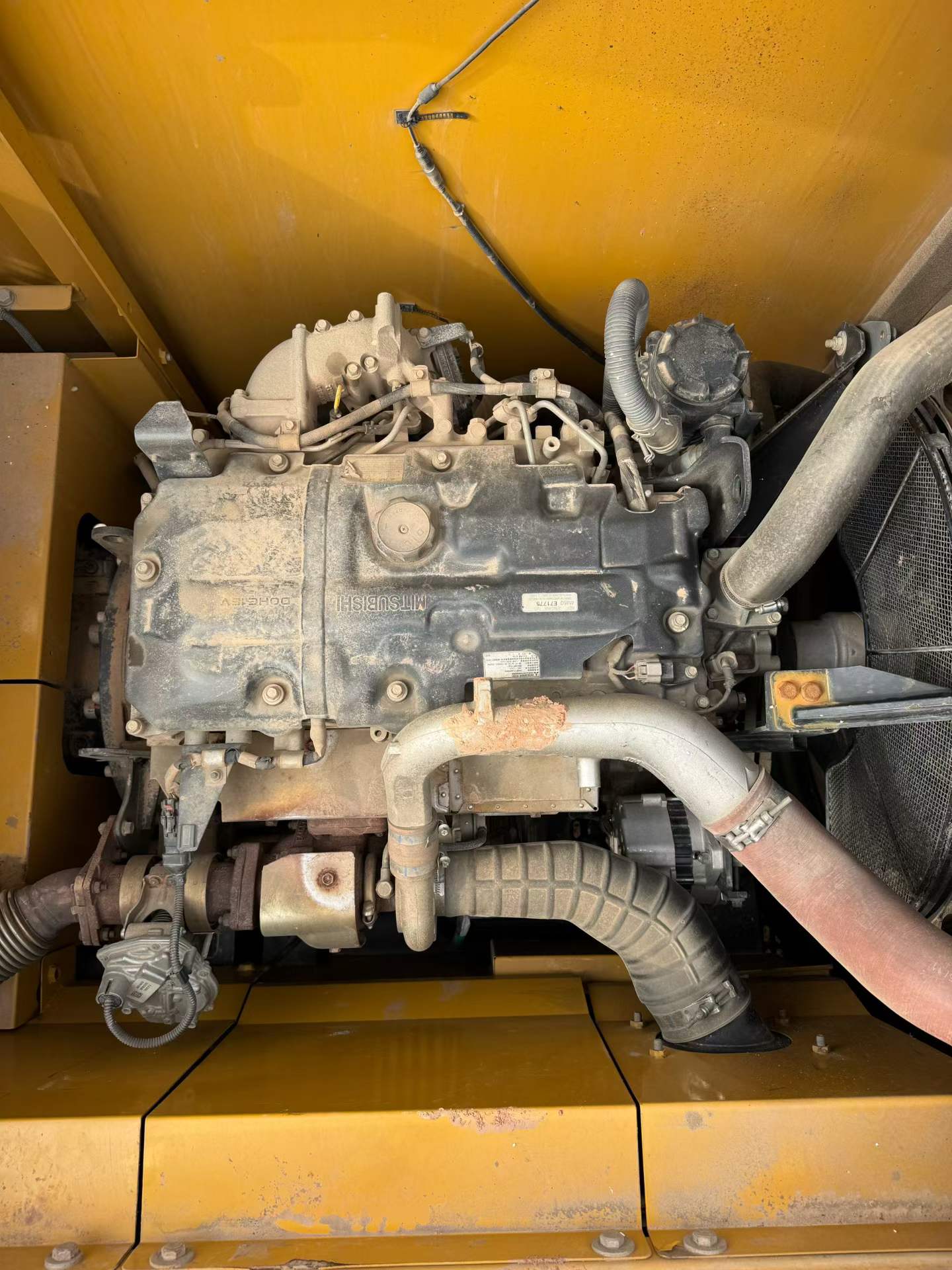 Used Sany SY215W Excavator 2023 Model / 8