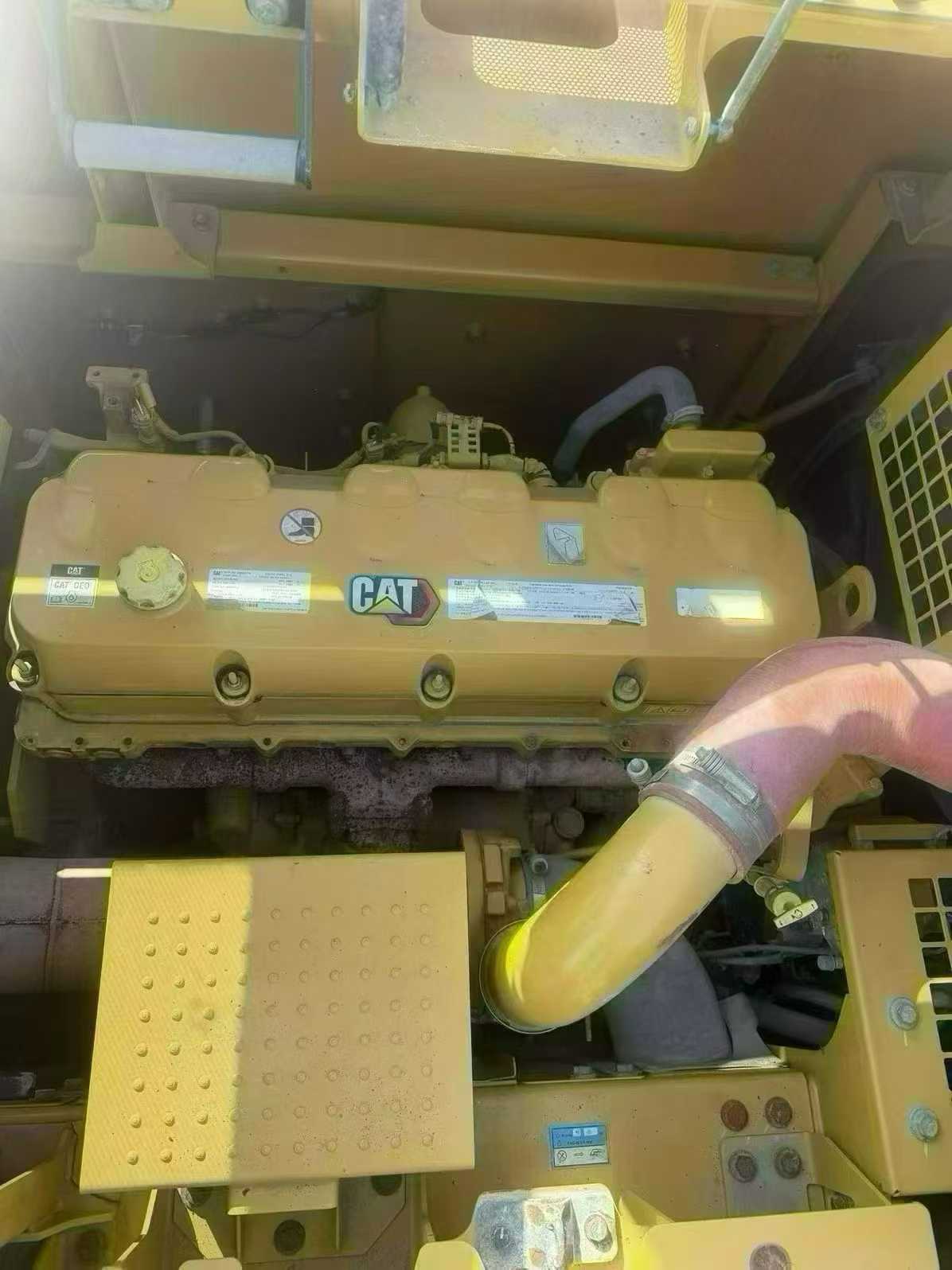 Used Caterpillar CAT352  Excavator 2022 Model / 4