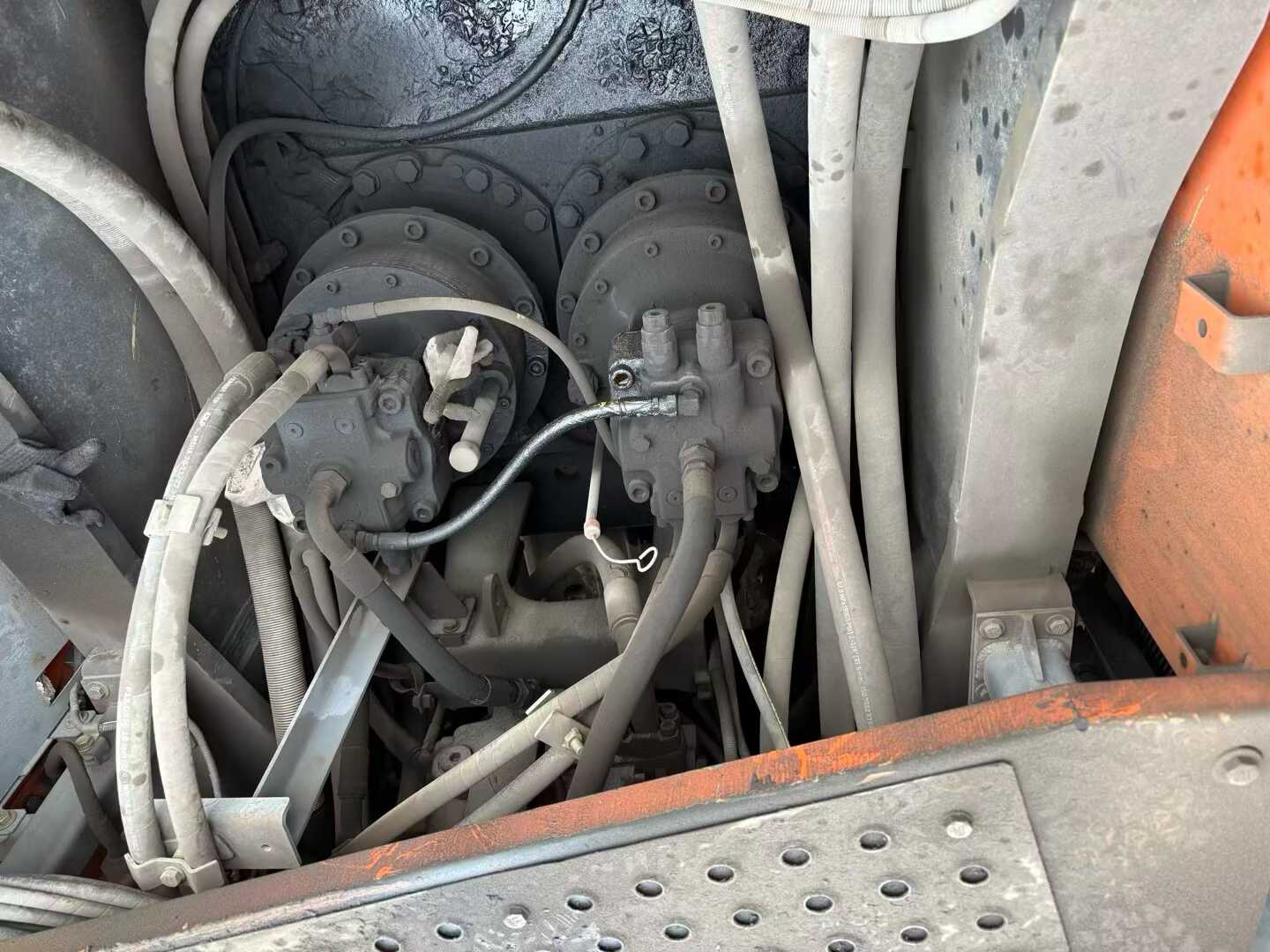 Used Hitachi EX90 Excavator 2020 Model / 7