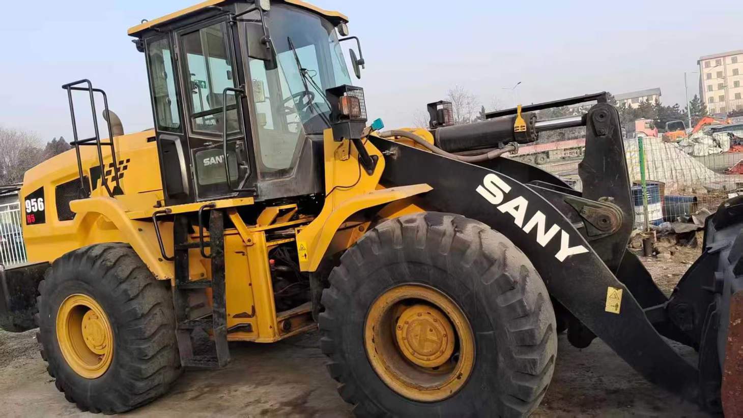 Used Sany SYL956H Excavator 2016 Model / 6