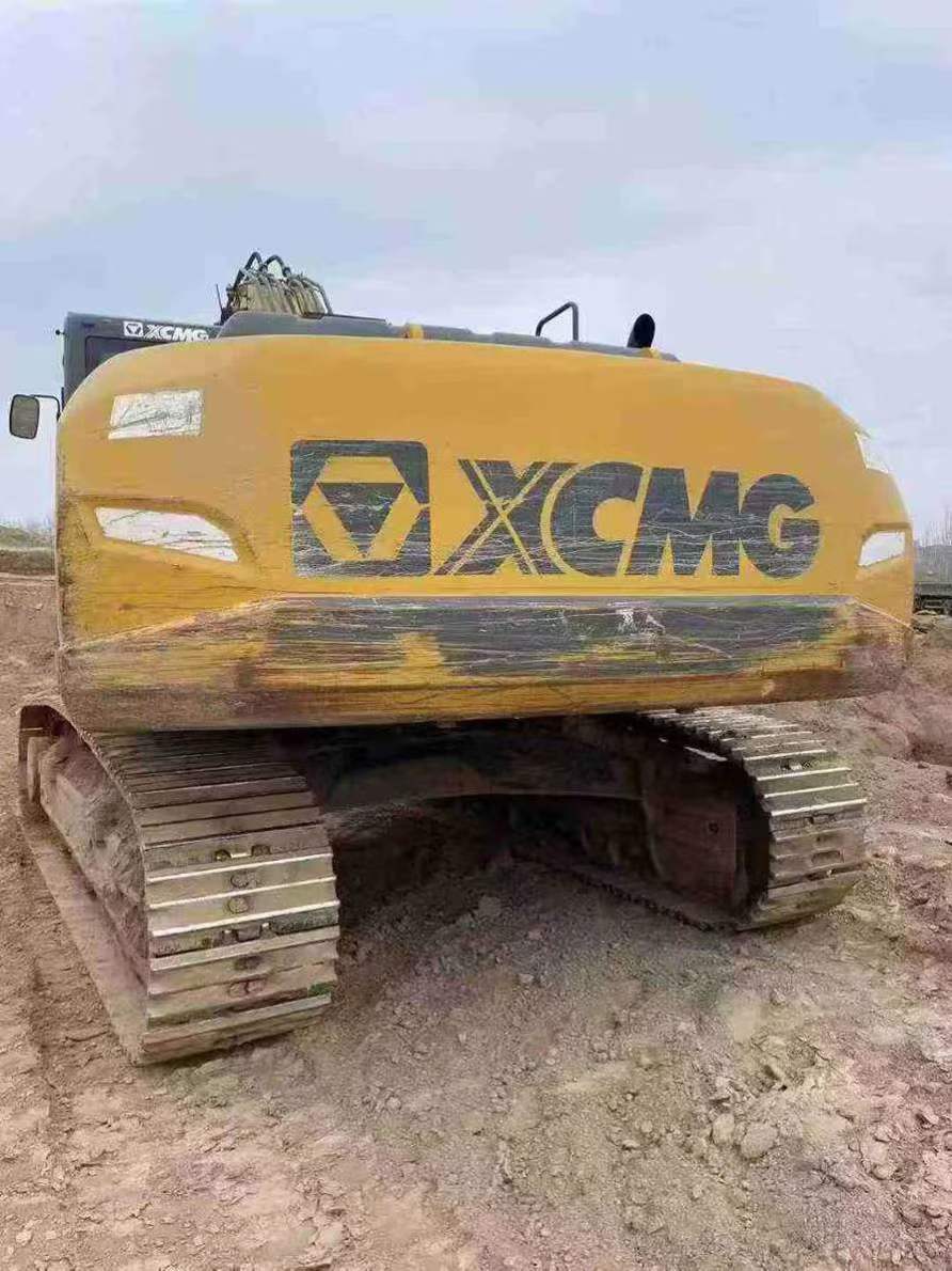 Used XCMG XE3000 Excavator 2021 Model / 6