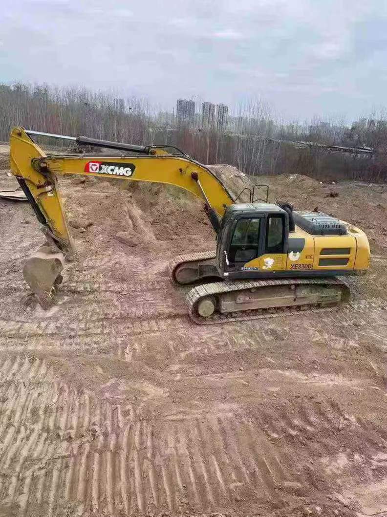 Used XCMG XE3000 Excavator 2021 Model / 3
