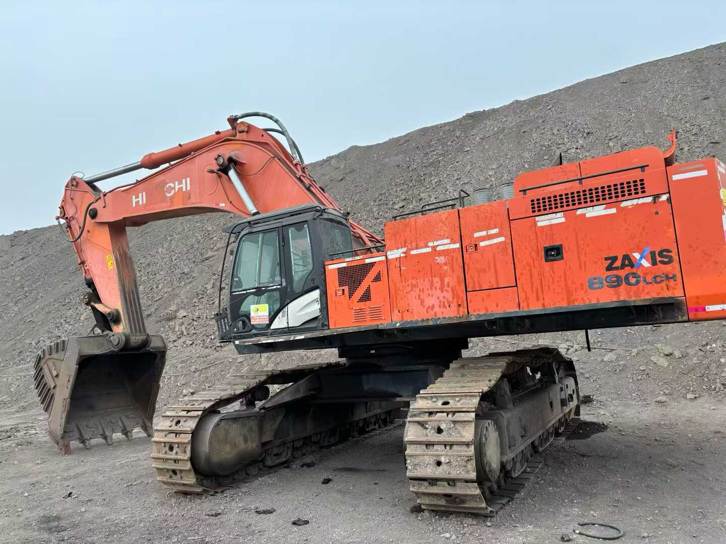 Buy Hitachi EX90 Used Excavator