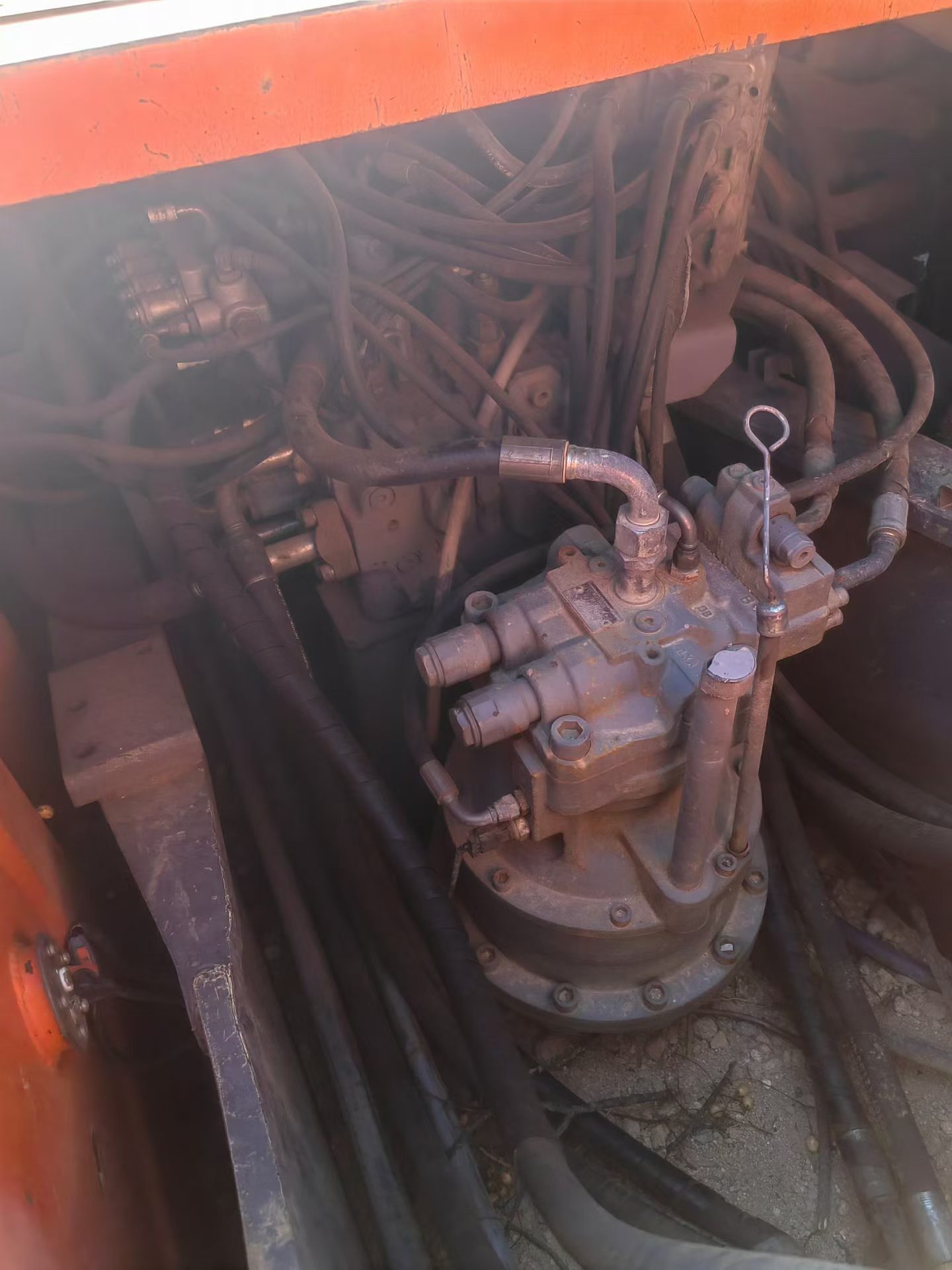 Used Hitachi EX210 Excavator 2013 Model / 5