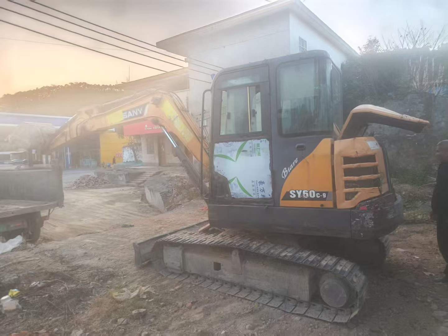 Used Sany SY60 Excavator 2015 Model / 2