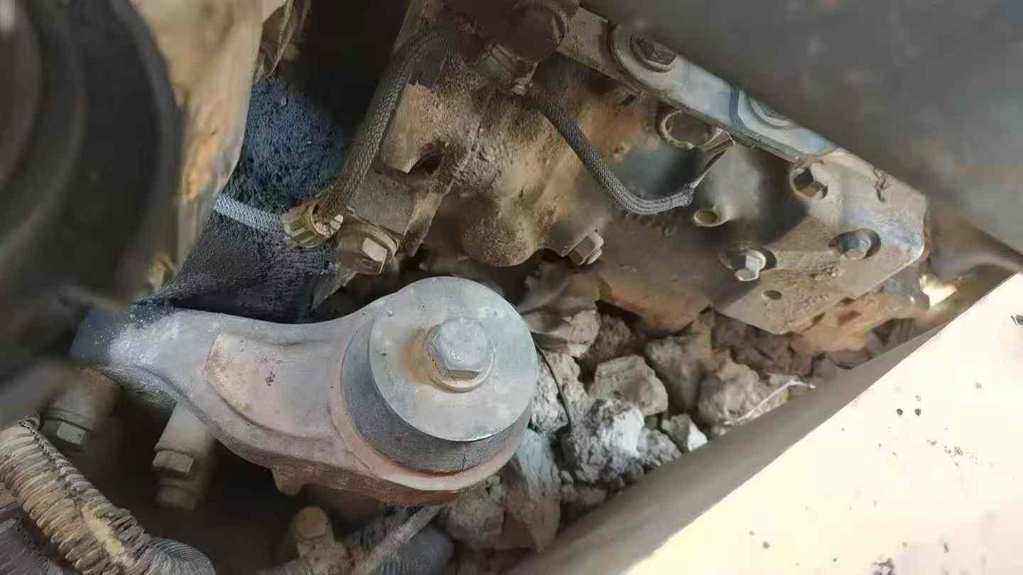 Buy Komatsu PC70 Used Excavator / 7 Used Komatsu PC70 Excavator 2011 Model / 7