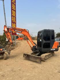 Buy Doosan DX60 Used Excavator / 5 Used Doosan DX60 Excavator 2016 Model / 5