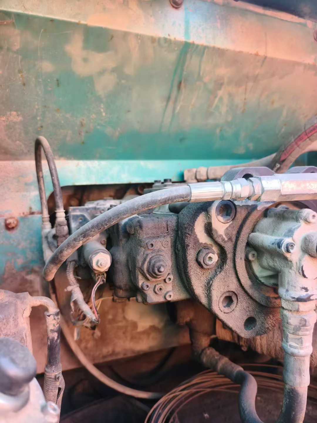 Used Kobelco SK350LC SuperX Excavator 2011 Model / 5