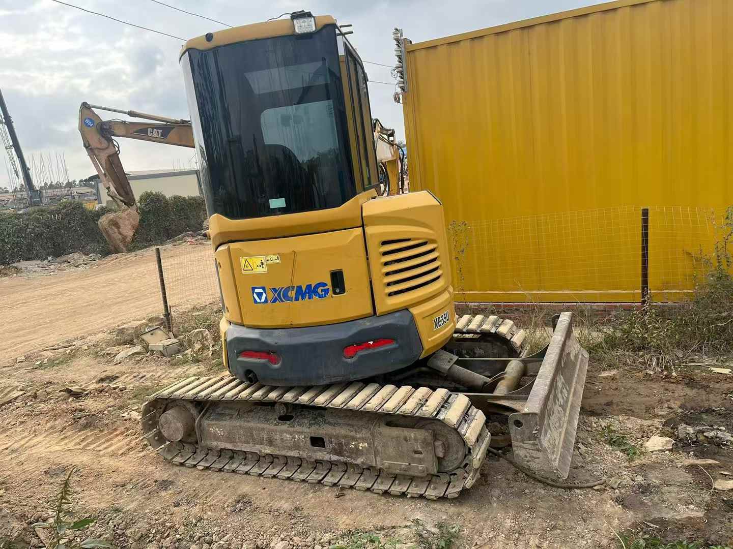 Buy XCMG XE4000 Used Excavator