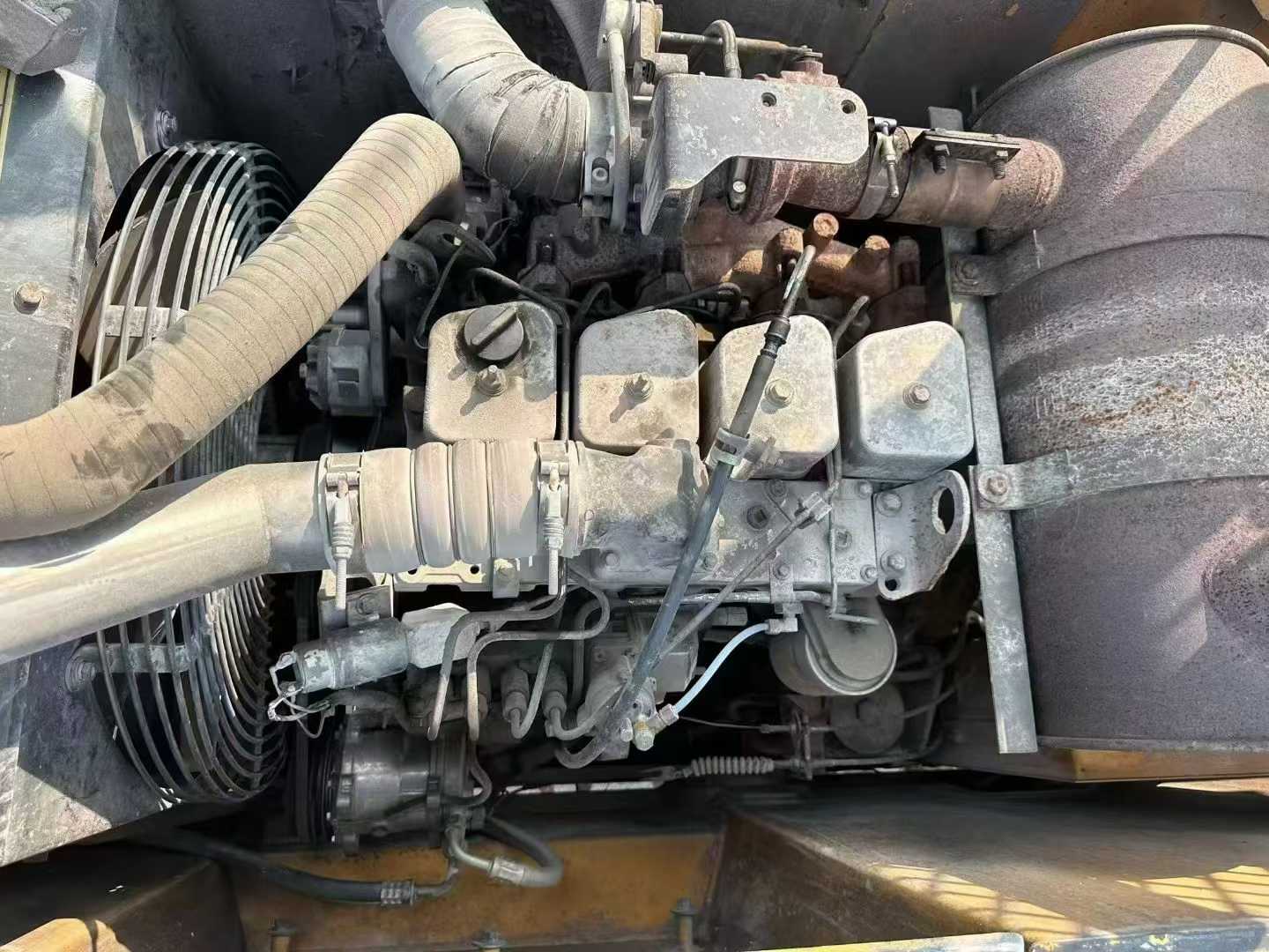 Used Hyundai R150-7 Excavator 2009 Model / 4