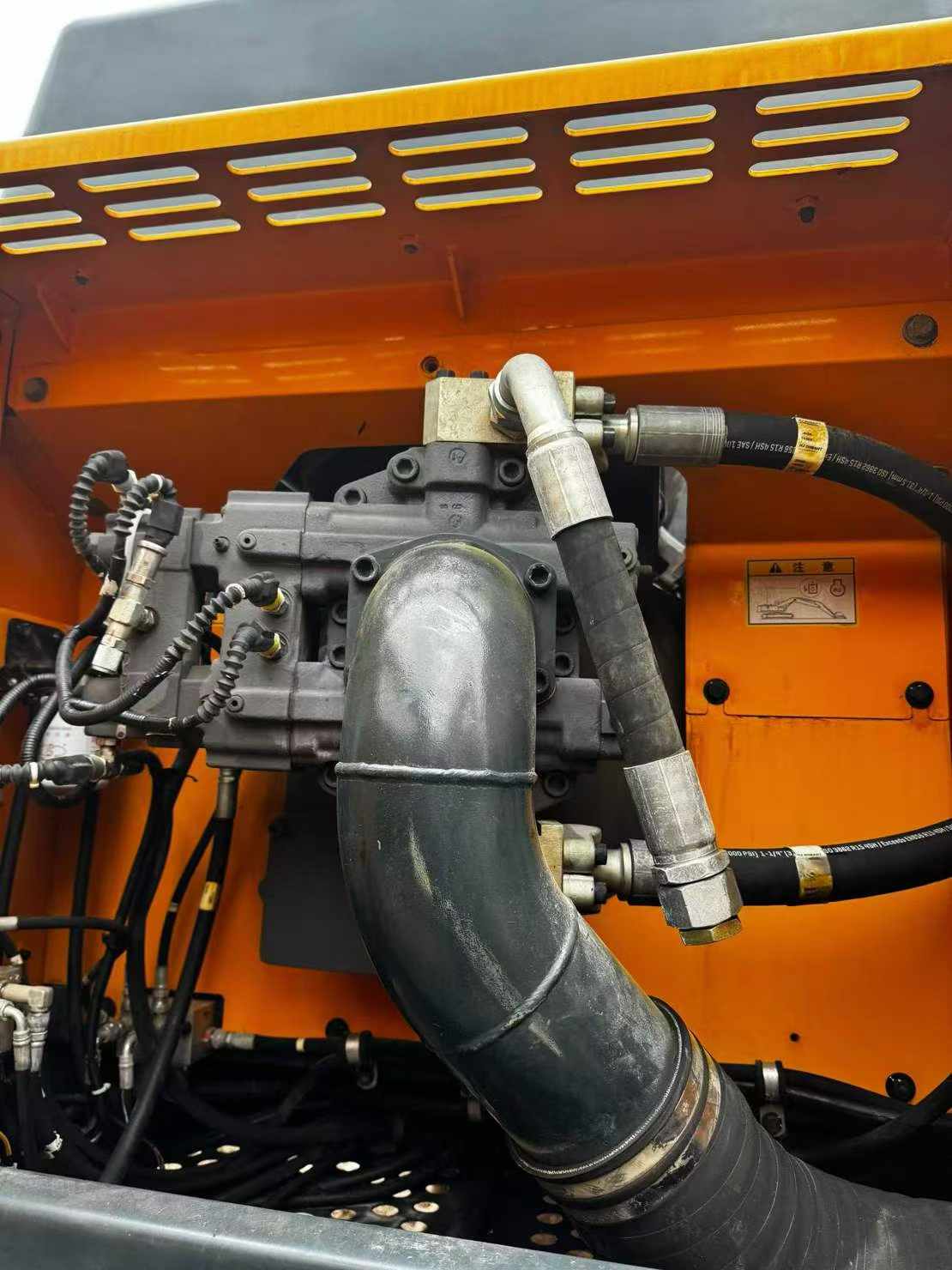 Used Hyundai HX60 Excavator 2022 Model / 5