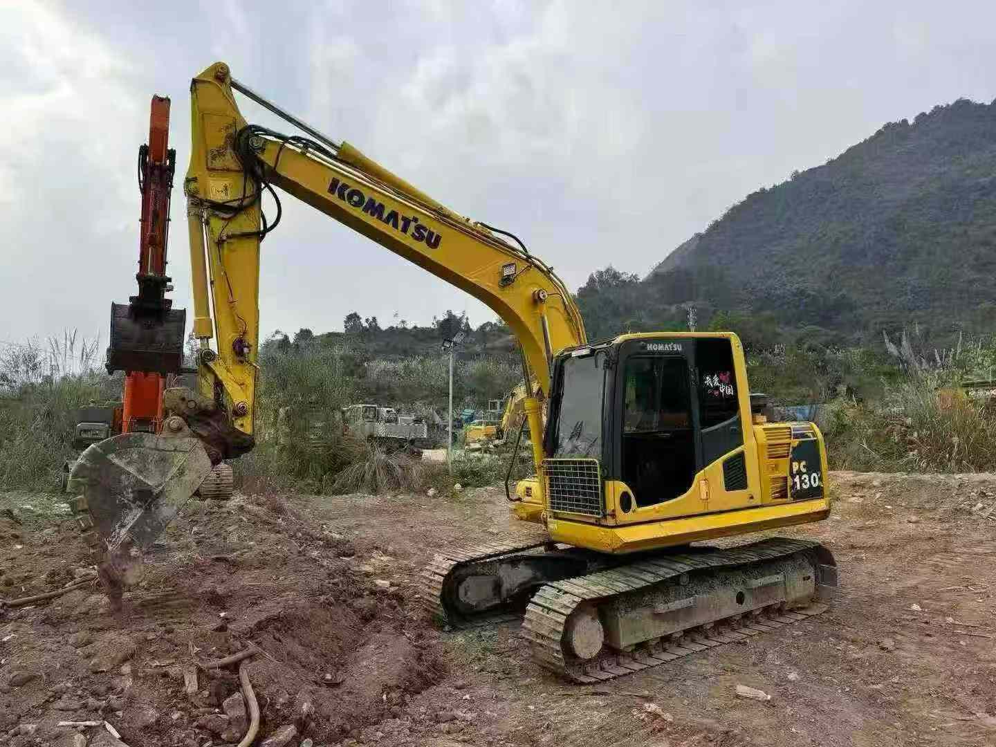 Buy Komatsu PC130-8M0 Used Excavator