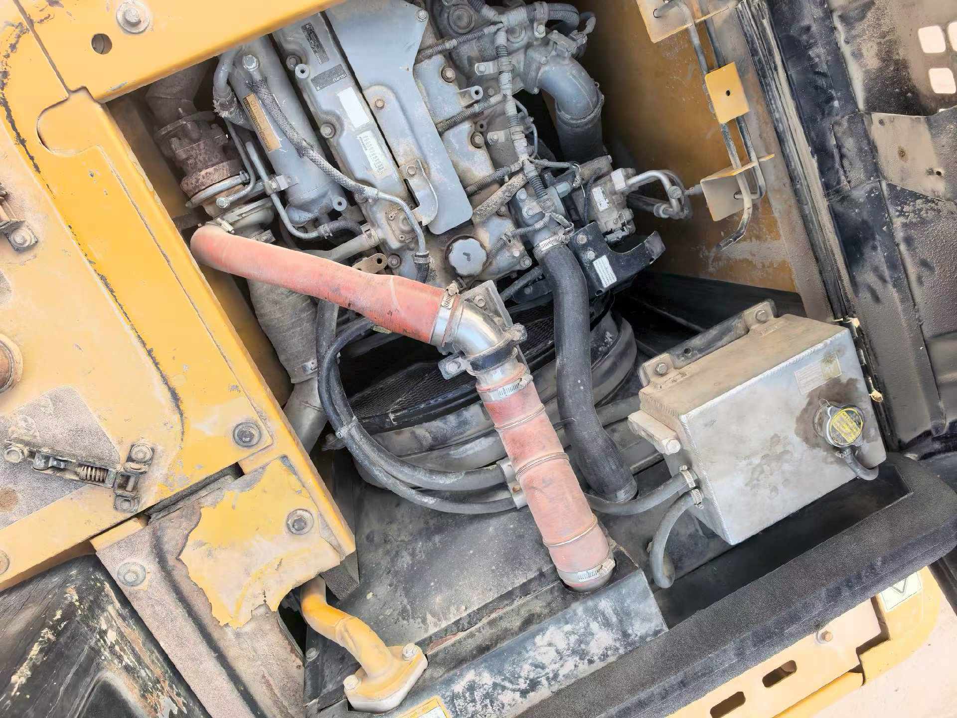 Used Sany SY135 Excavator 2019 Model / 8