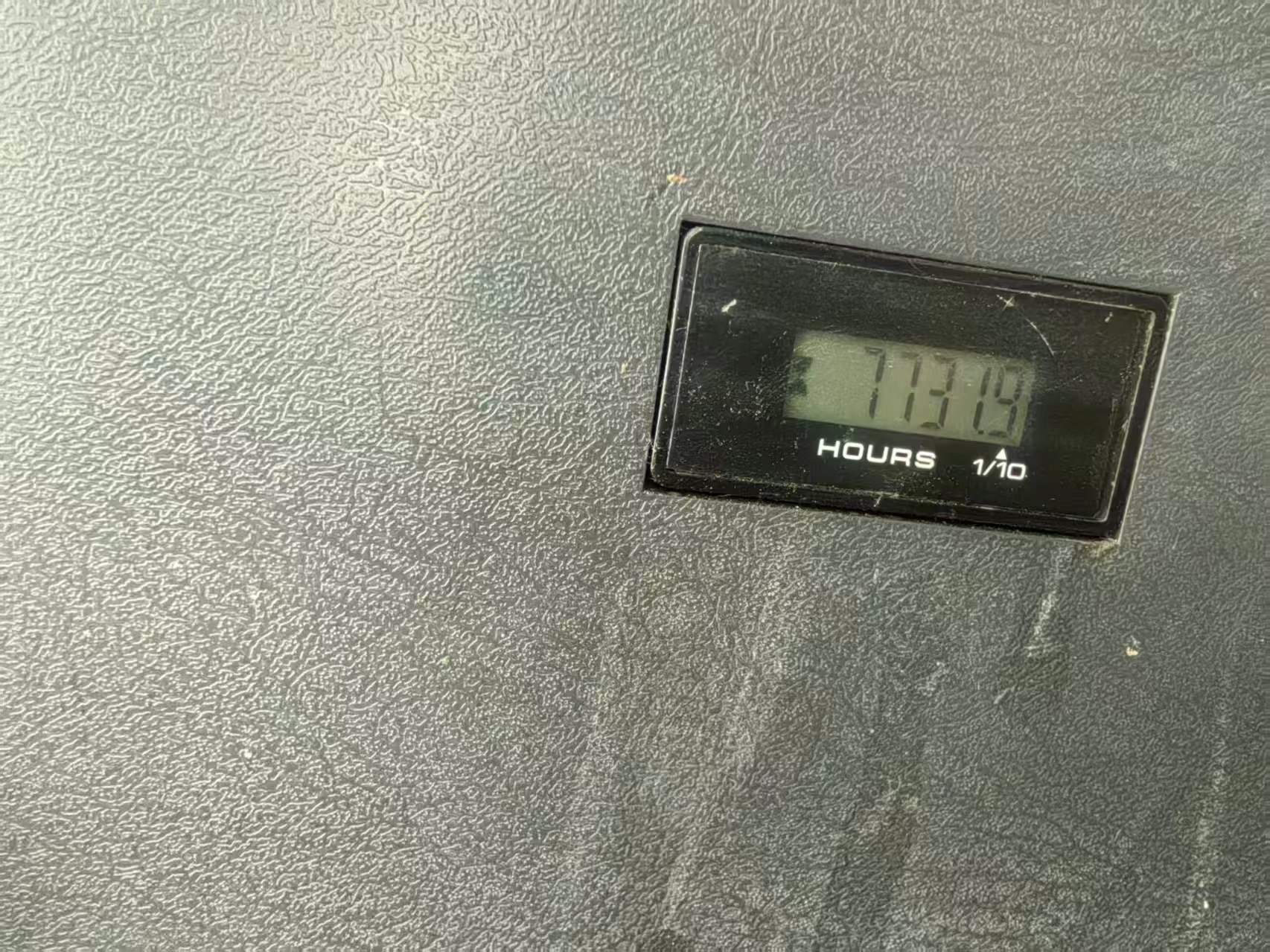 Used Hyundai R225LVS Excavator 2021 Model / 4