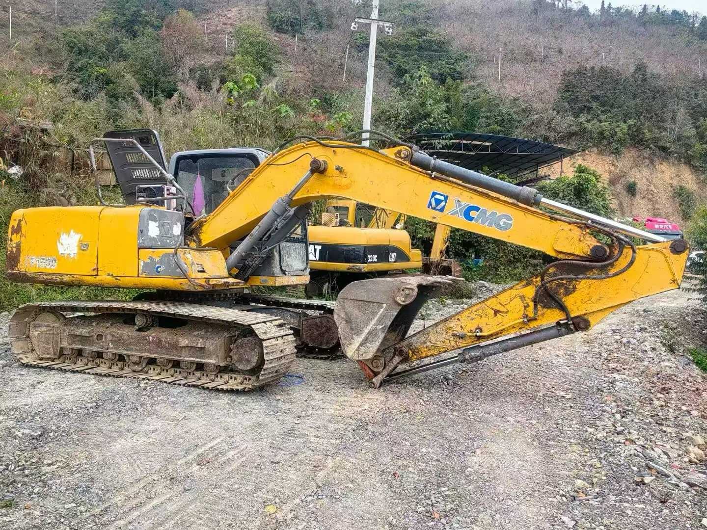 Buy XCMG XE150D Used Excavator