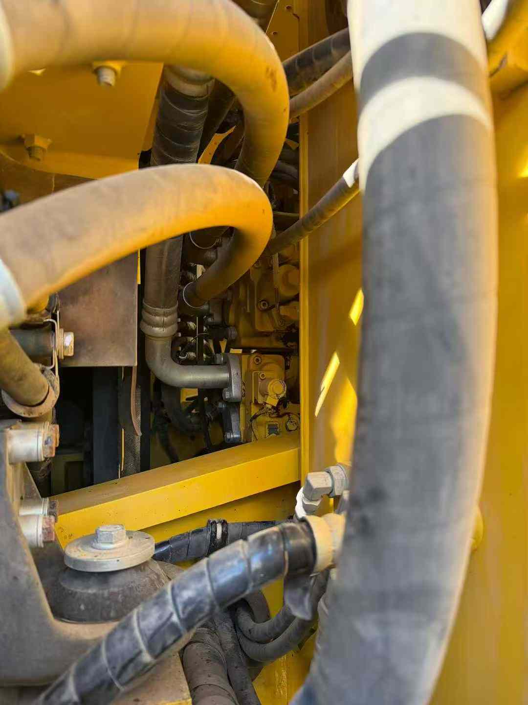 Used Komatsu PC240LC-8M0 Excavator 2018 Model / 7