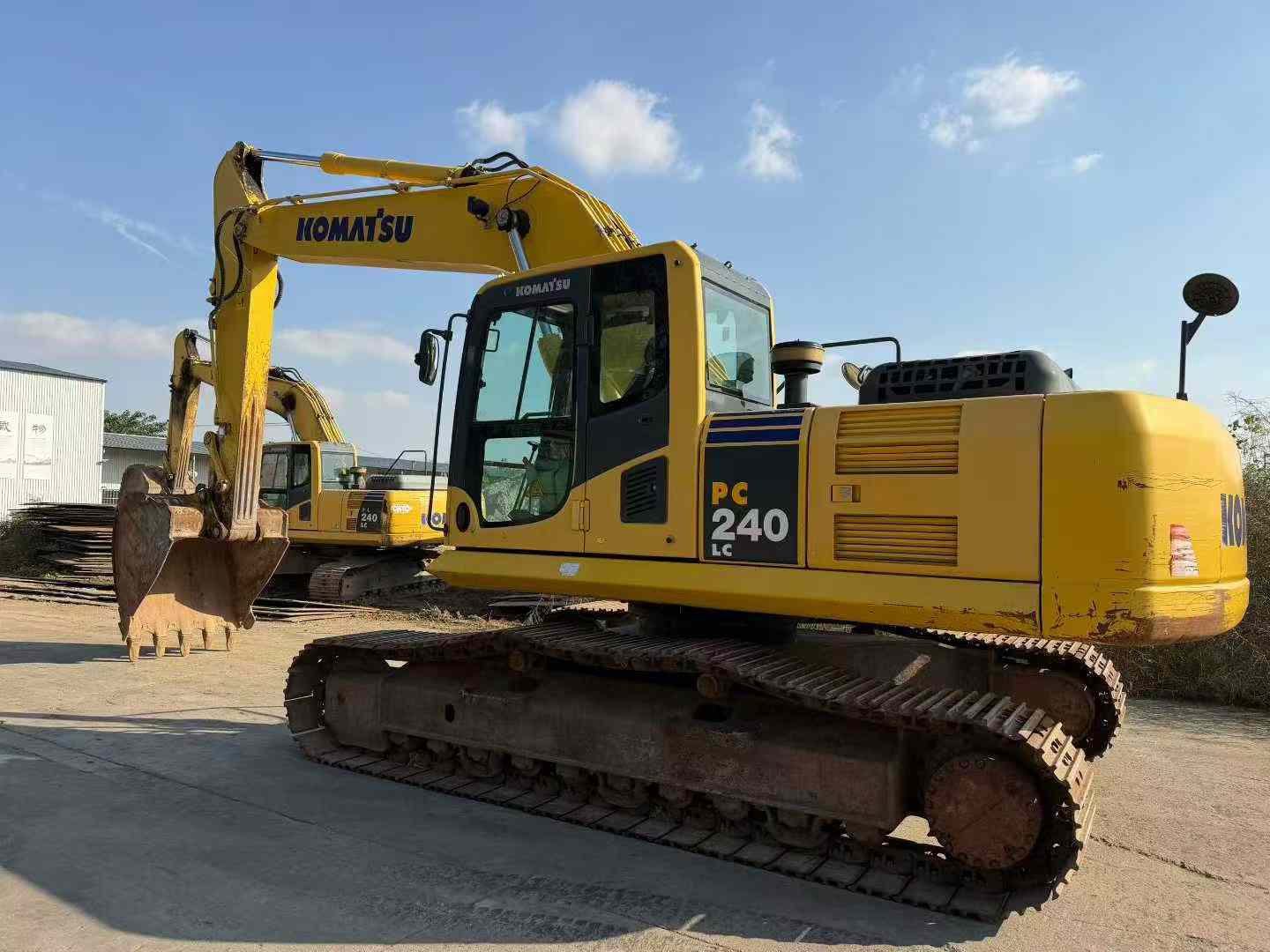 Buy Komatsu PC240LC-8M0 Used Excavator