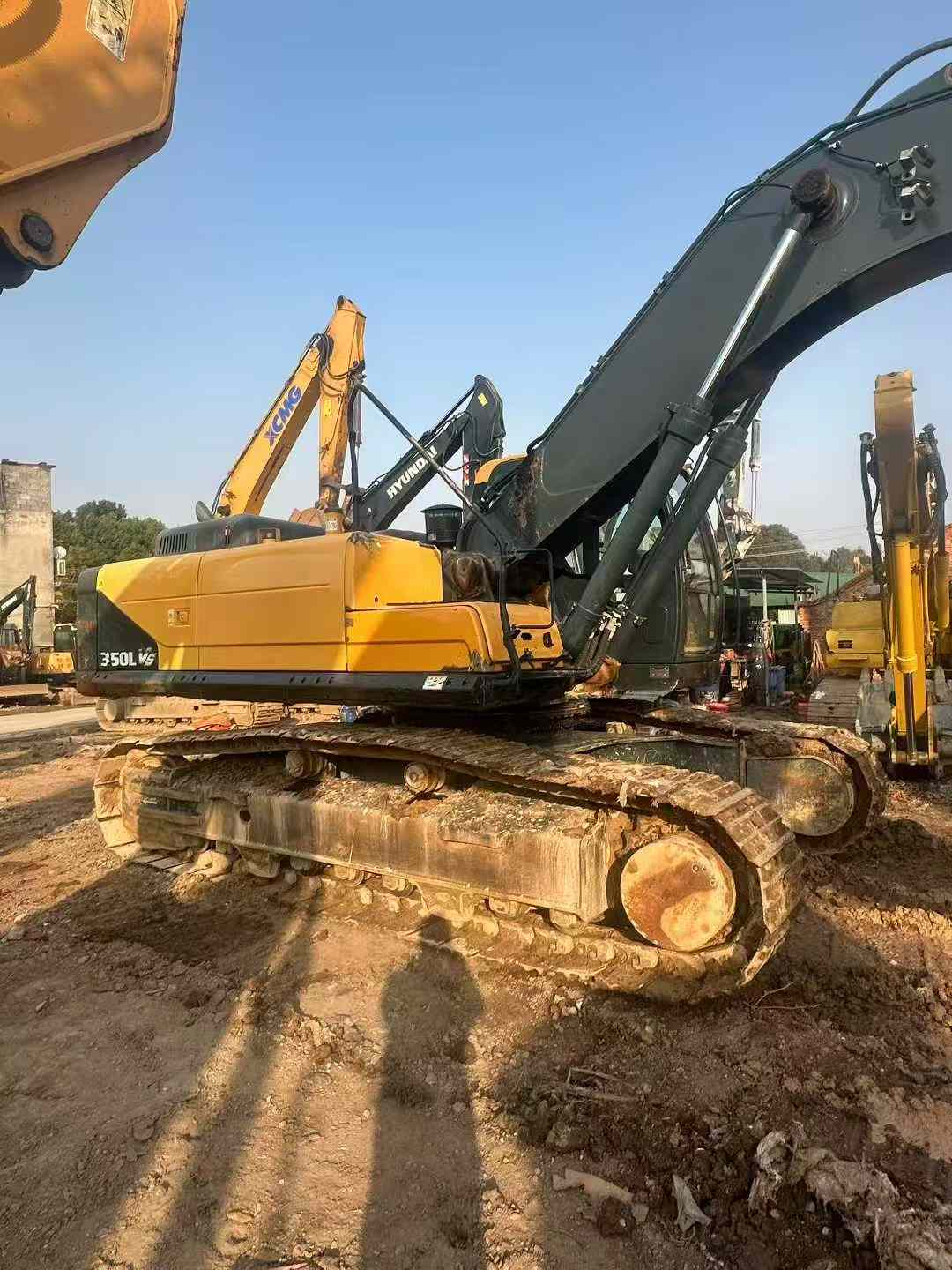 Used Hyundai 350LC-9V Excavator 2022 Model / 3