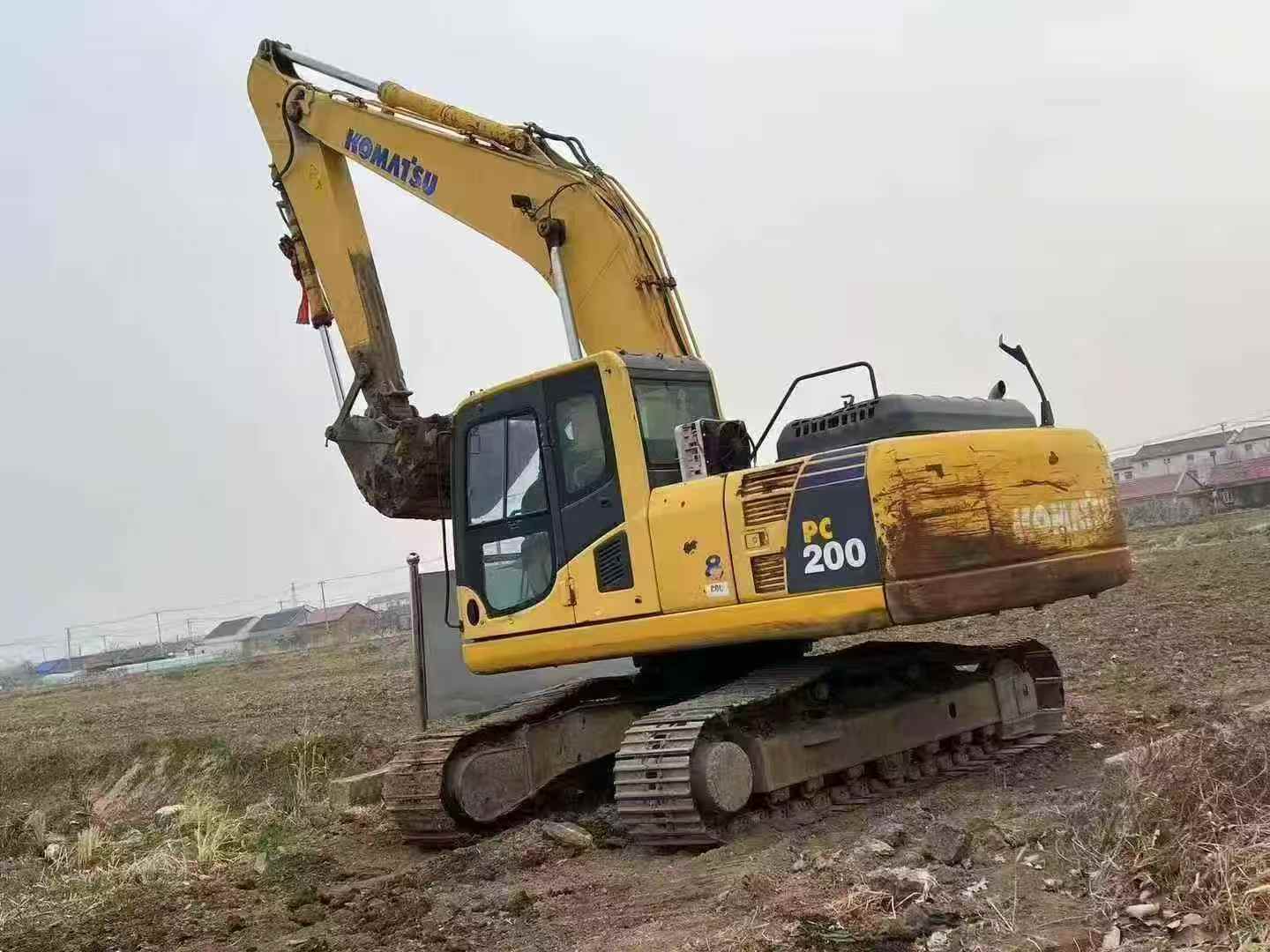 Buy Komatsu PC200-8 Used Excavator