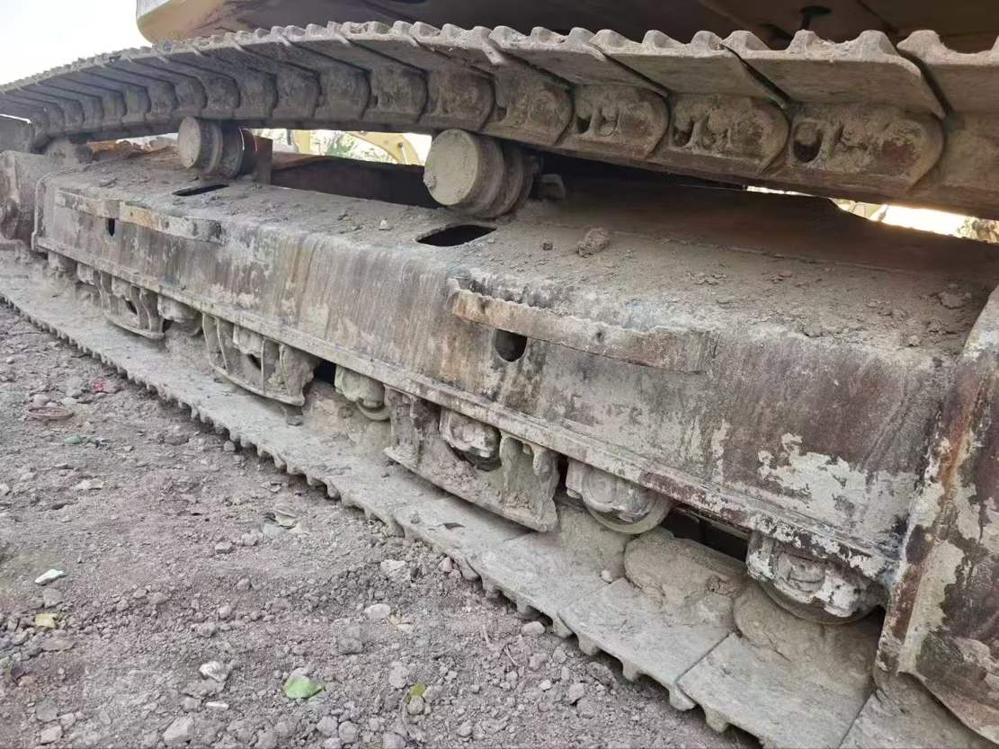 Used Caterpillar 330L Excavator 2021 Model / 8