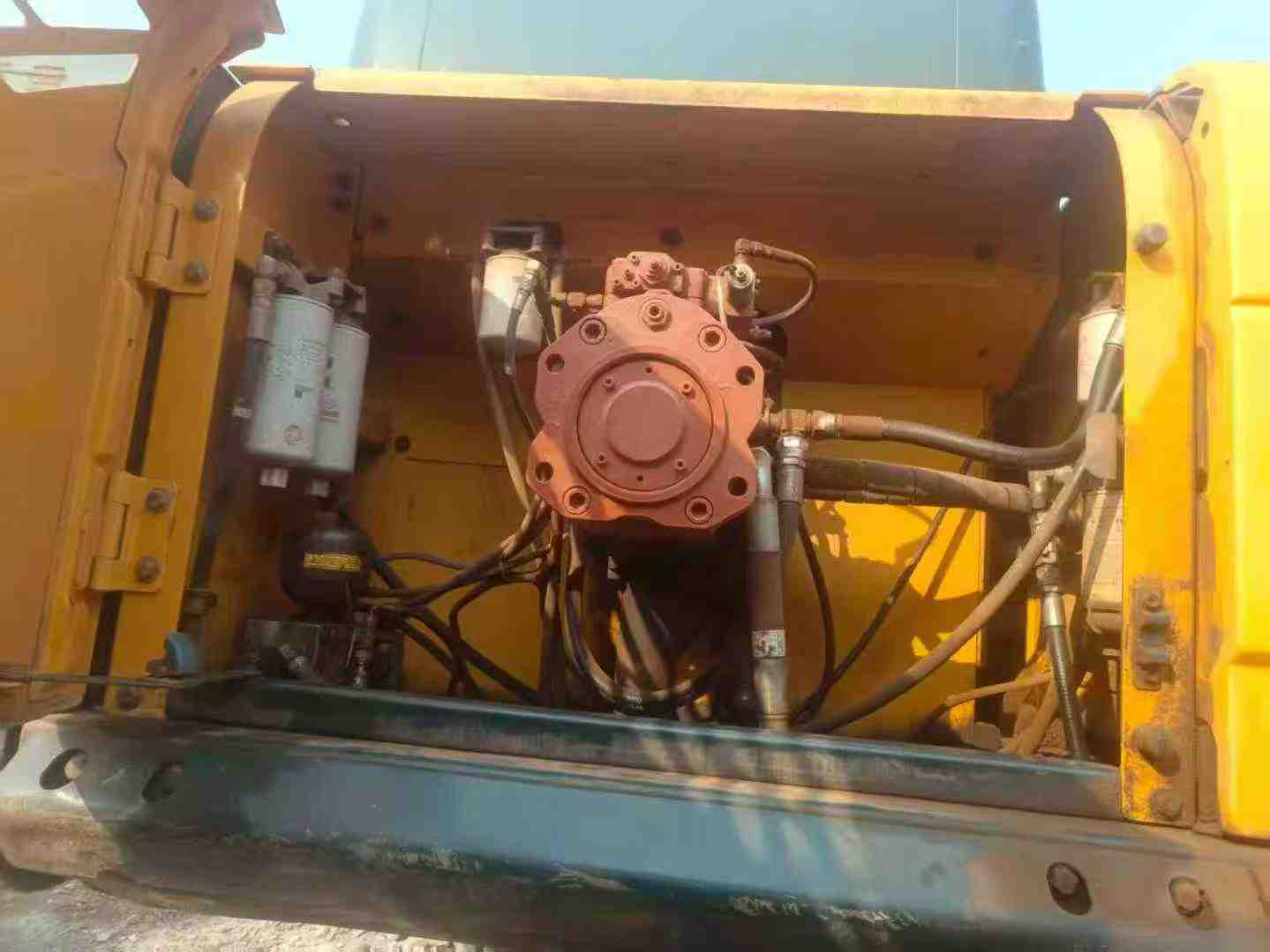 Used Hyundai R485LVS Excavator 2019 Model / 5