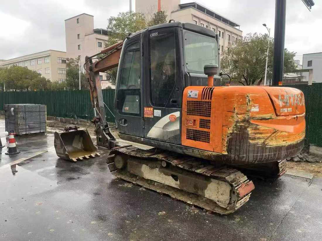 Used Hitachi ZX60 Excavator 2015 Model / 4