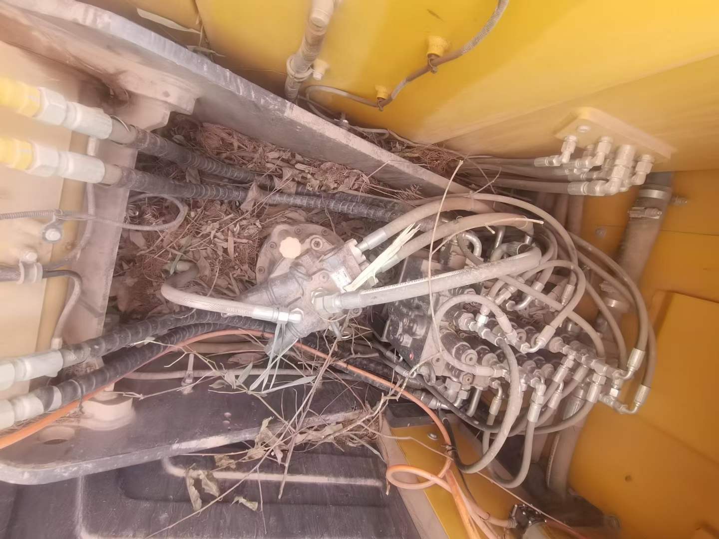 Used XCMG XE135GA Excavator 2024 Model / 3