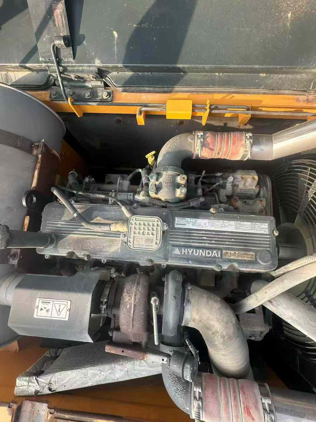 Used Hyundai 350LC-9V Excavator 2022 Model / 8