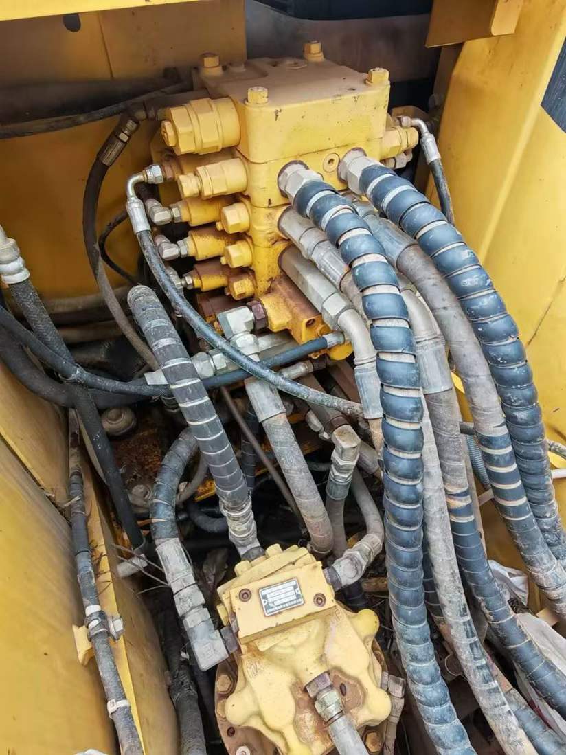 Used Komatsu PC110-7 Excavator 2018 Model / 8