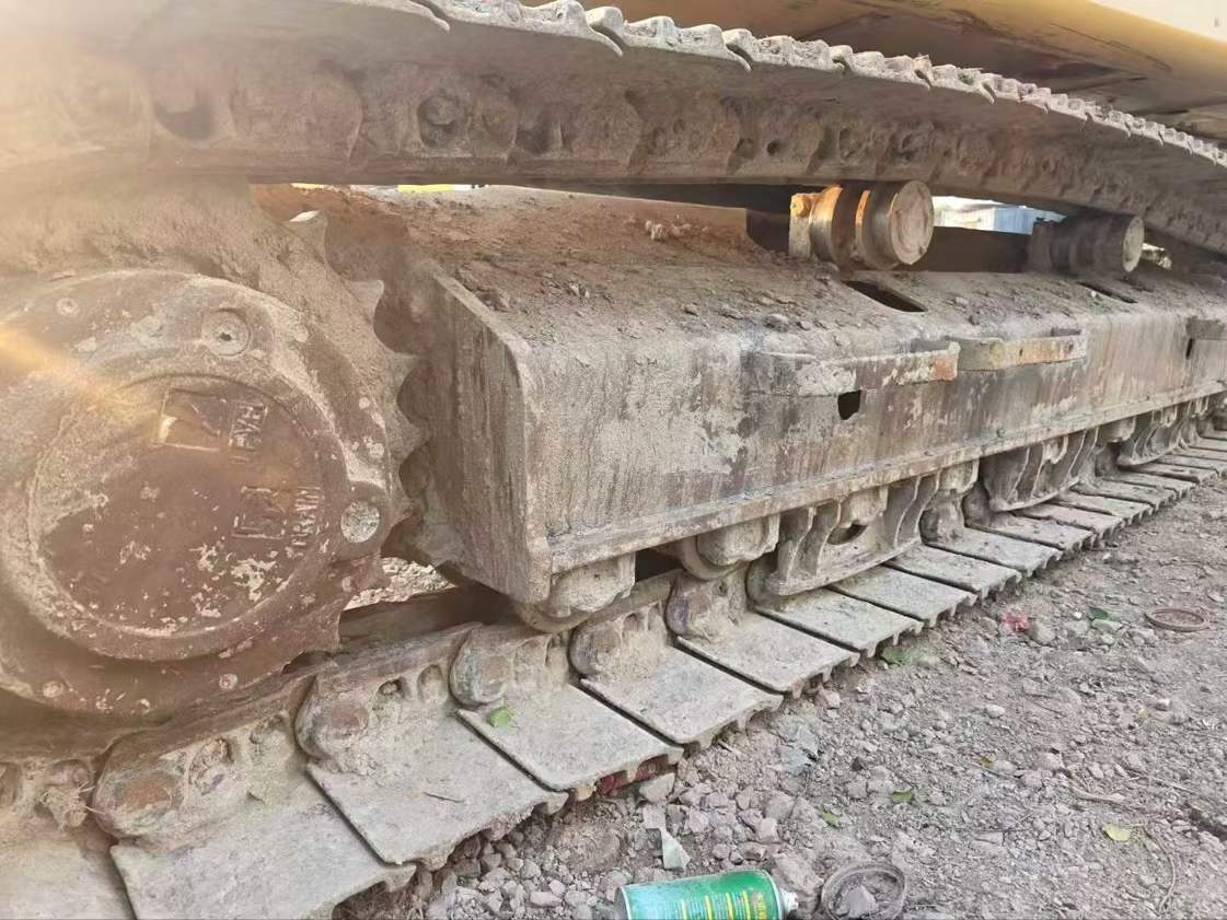 Used Caterpillar 330L Excavator 2021 Model / 9