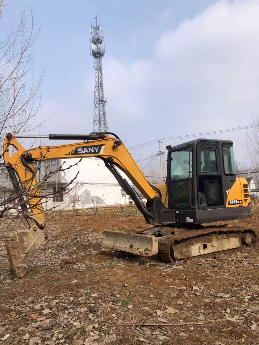 Used Sany SY60 Excavator 2015 Model / 2