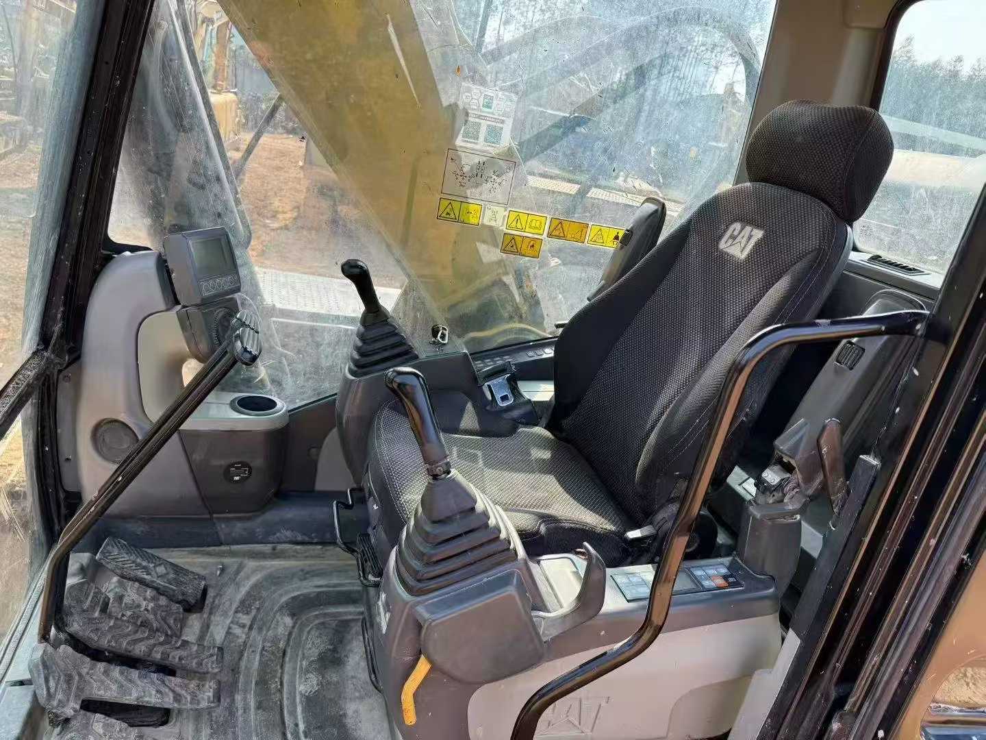 Used Caterpillar CT18 Excavator 2017 Model / 8