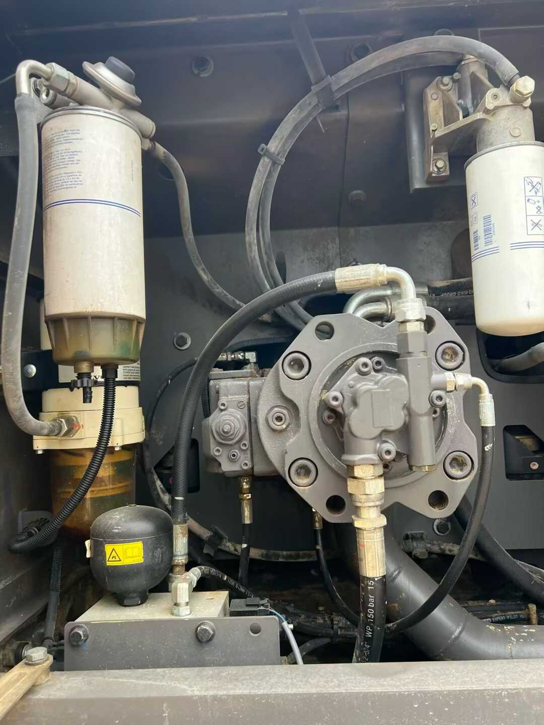 Used Volvo EW210C Excavator 2018 Model / 7