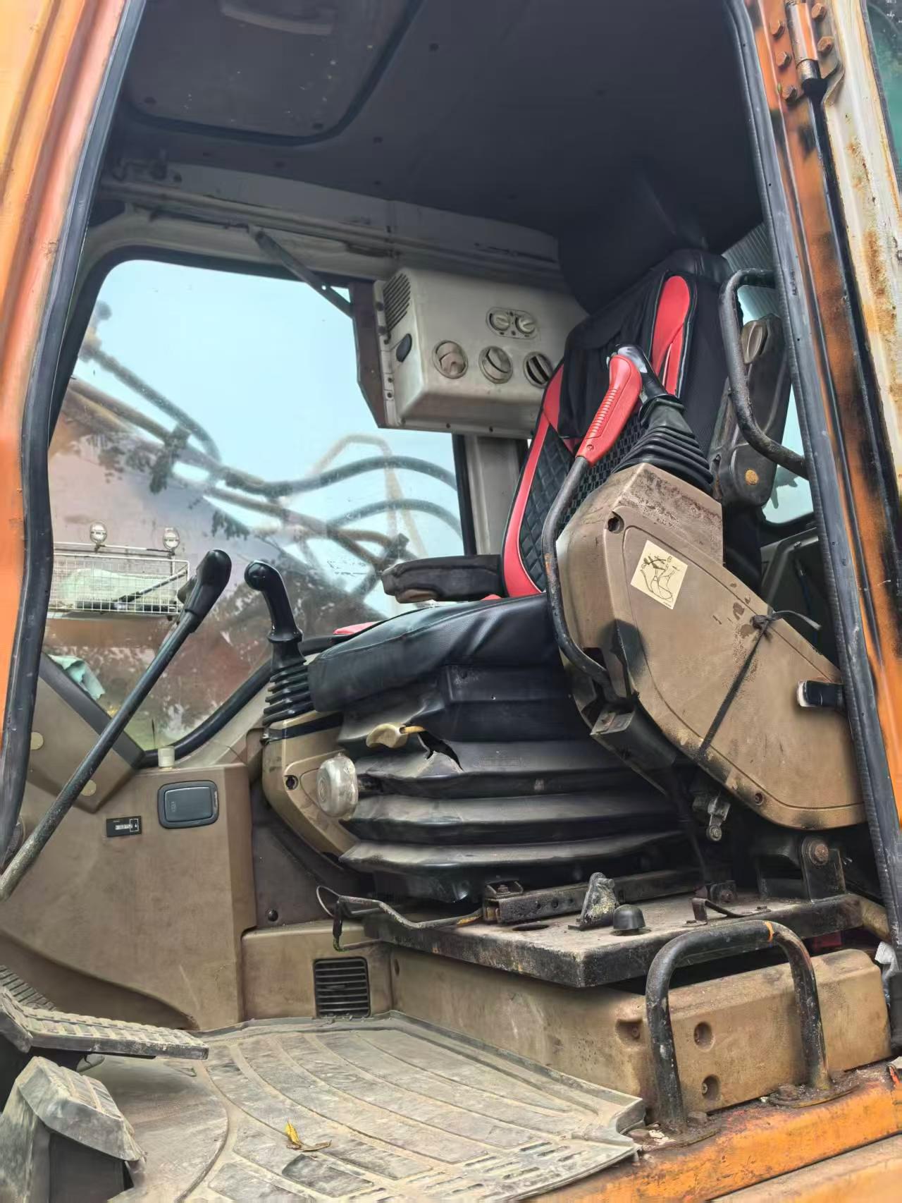 Buy Doosan DX15 Used Excavator / 6 Used Doosan DX15 Excavator 2012 Model / 6