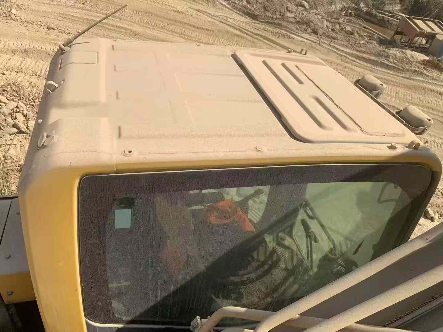 Used Komatsu PC300-8 Excavator 2016 Model / 4