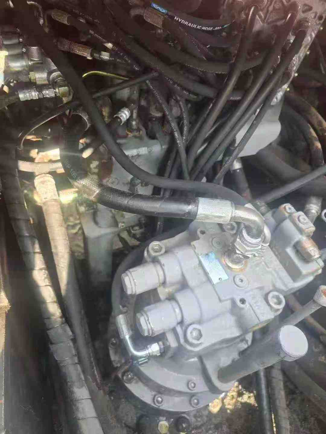 Used Hitachi ZX200-3 Excavator 2016 Model / 2