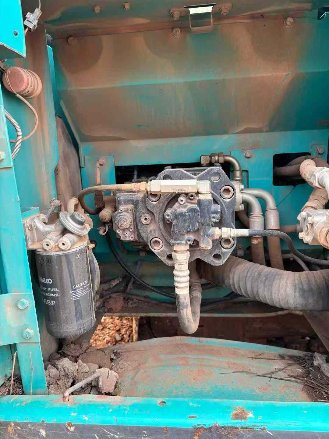 Used Kobelco SK200 Excavator 2016 Model / 2