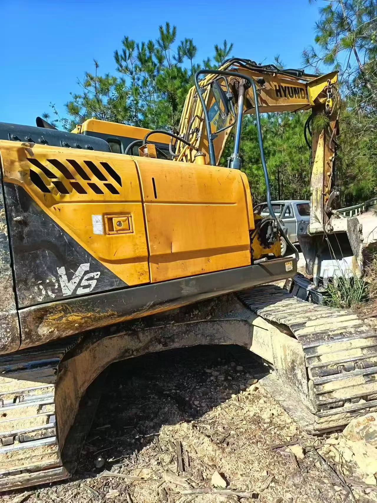 Used Hyundai 130LVS Excavator 2016 Model / 2