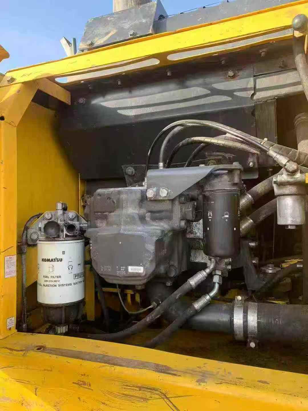 Used Komatsu PC200-8 Excavator 2021 Model / 6