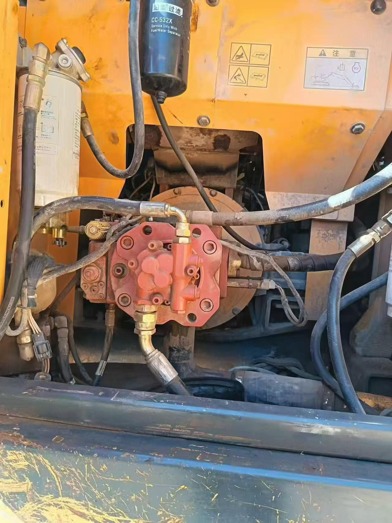 Used Hyundai 130LVS Excavator 2016 Model / 4