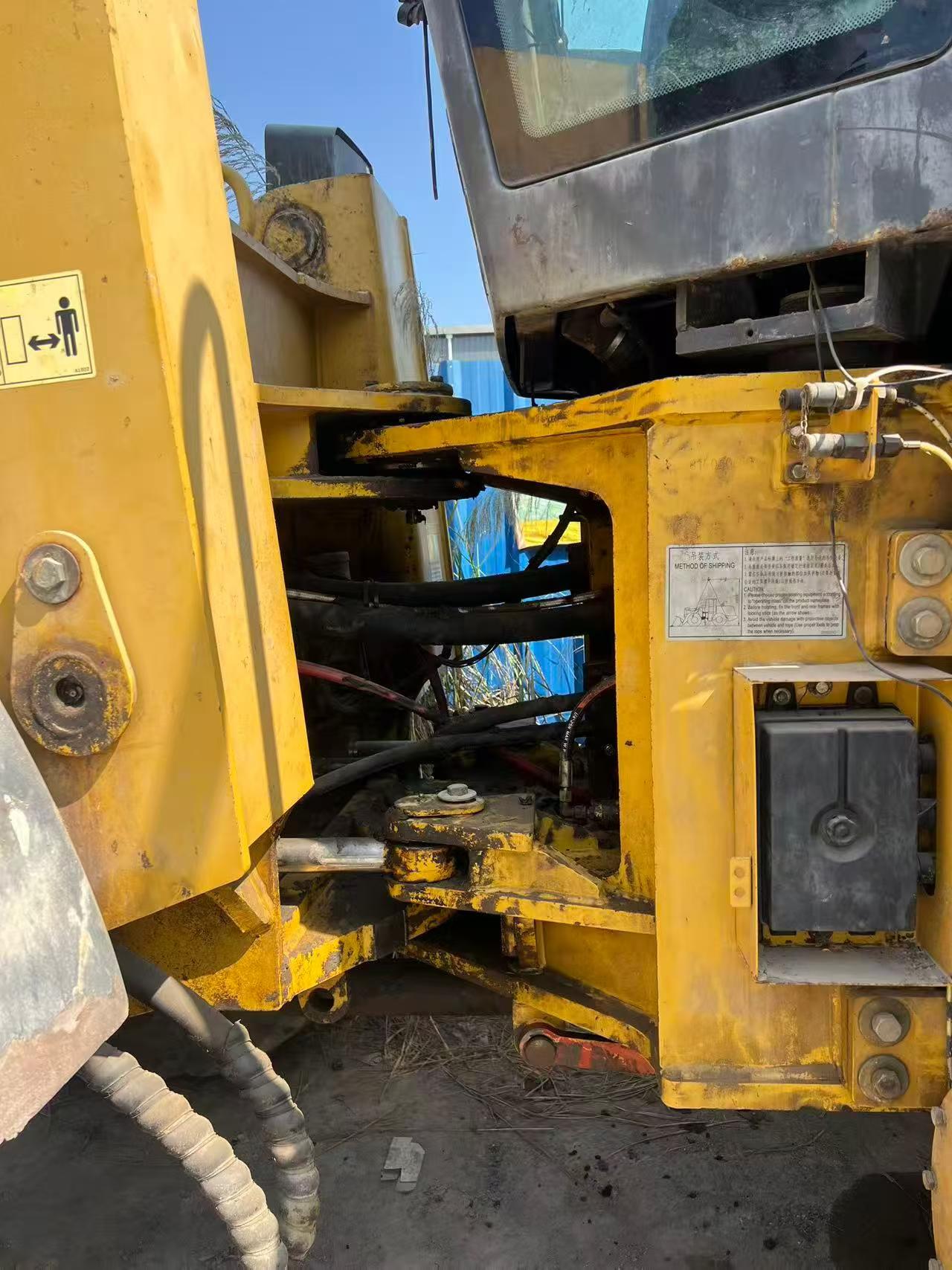 Used XCMG XE80 Excavator 2016 Model / 3