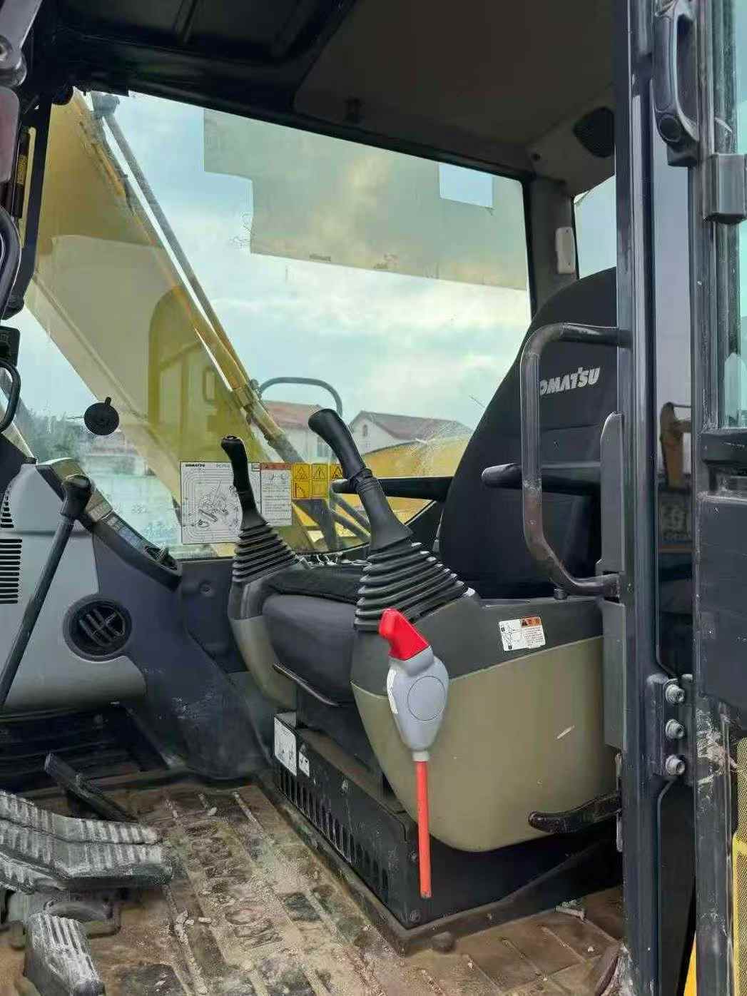 Used Komatsu PC70-8 Excavator 2014 Model / 6