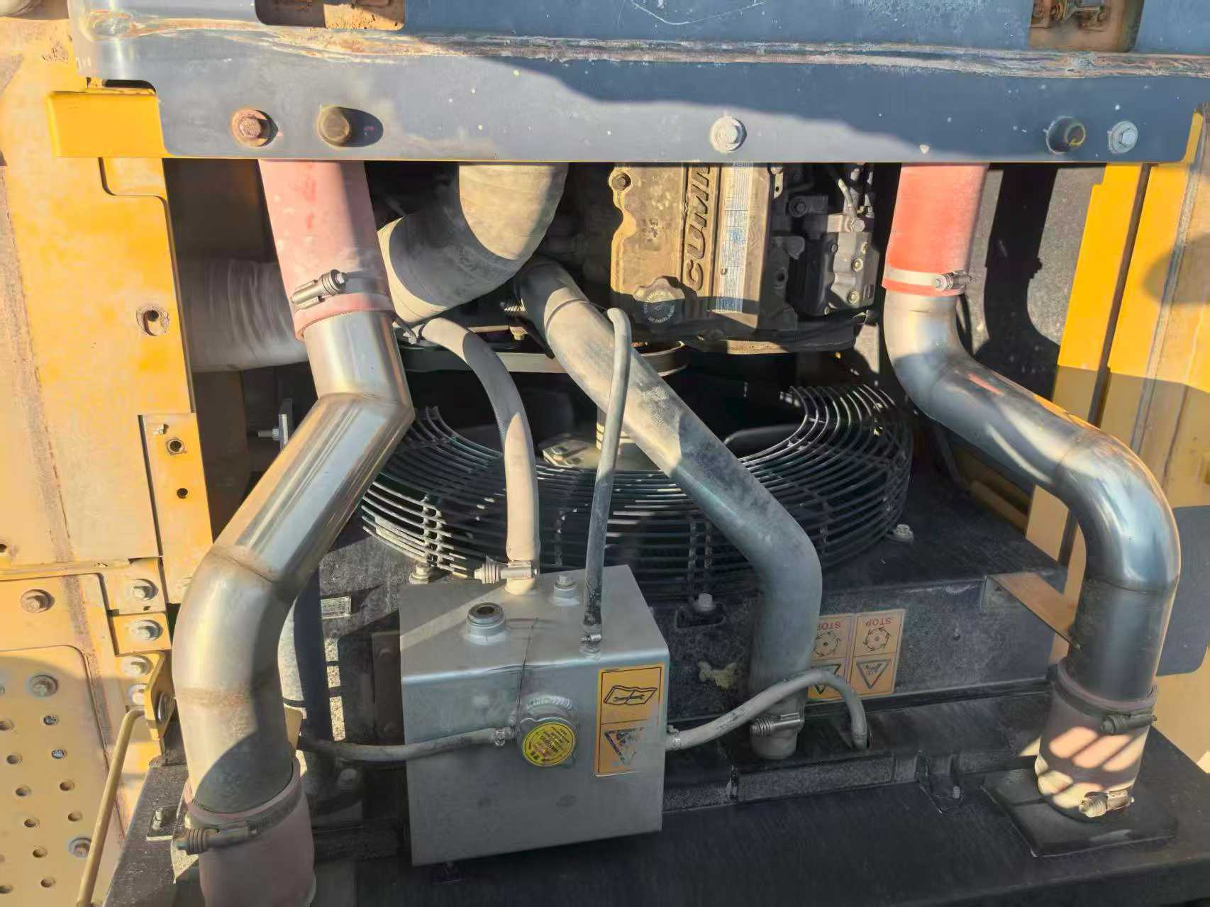 Used XCMG XE335GK Excavator 2022 Model / 9